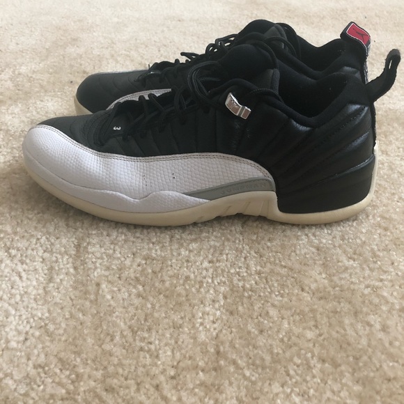 Jordan 12 Lows - Playoff - Picture 2 of 3